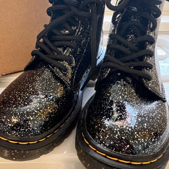 Dr Martens Kids Sparkle Lace Up Fashion Boot (Little Kid) size 12 - New w/o Tag - Picture 3 of 8